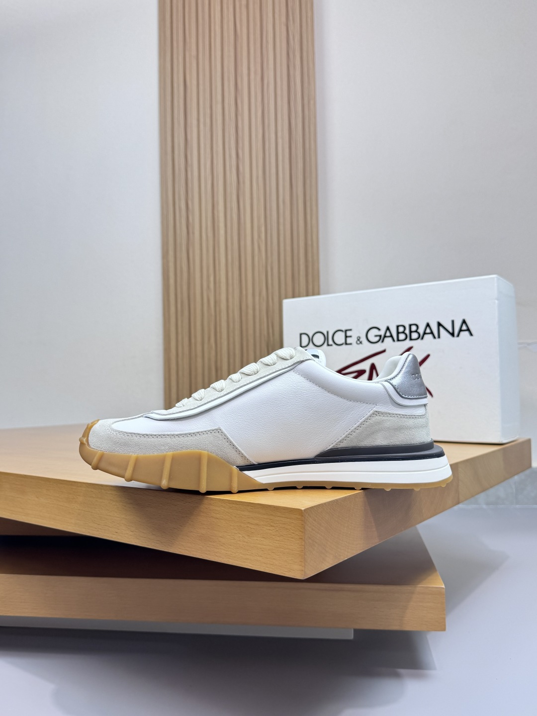 olce & Gabbana shoe